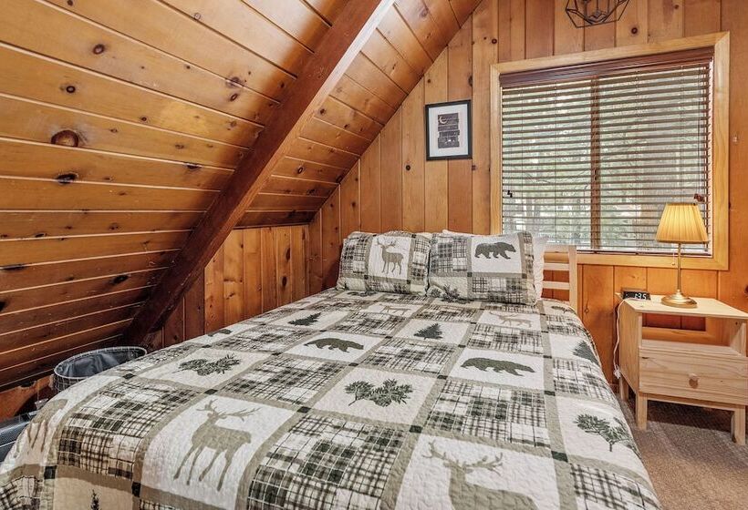 Shady Pine Cottage