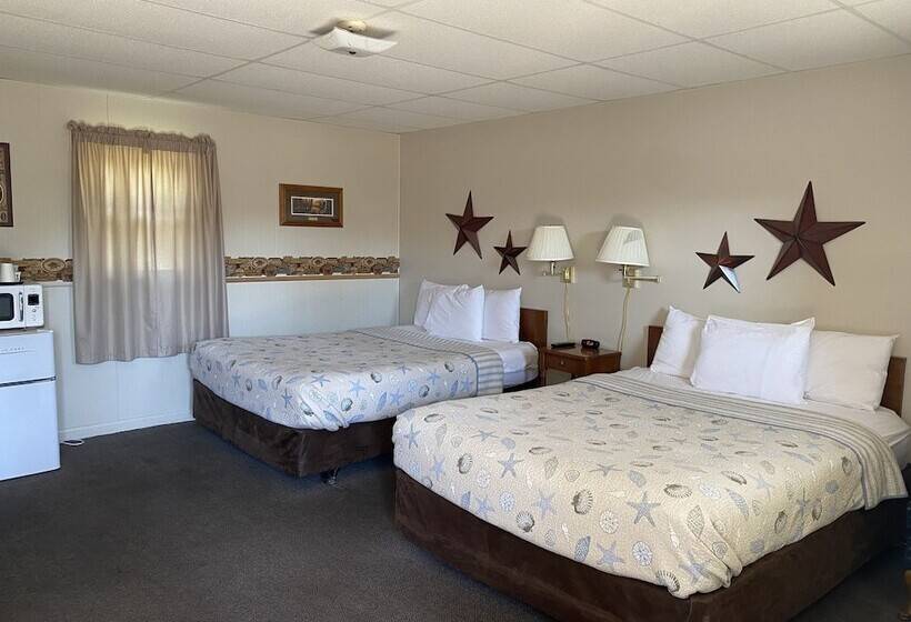 The Edgewood Motel