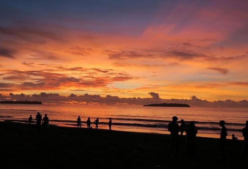 فندق صغير Sablayan Paraiso Beach Resort