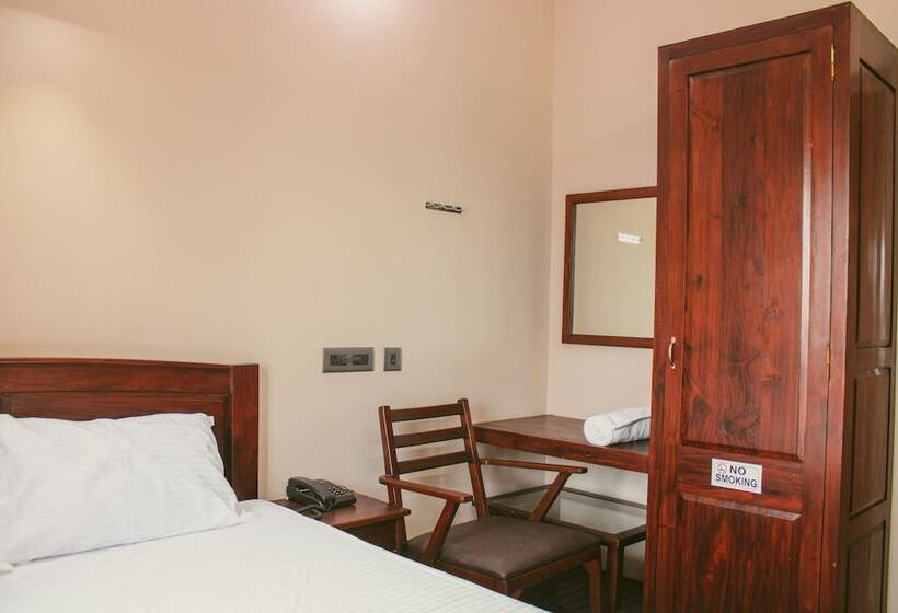 فندق Ashwini Residency