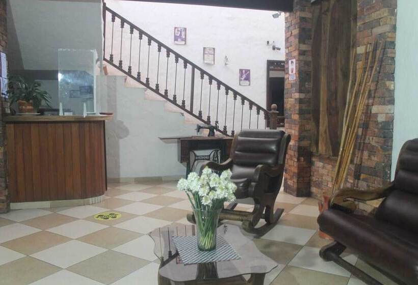 فندق Casona Real