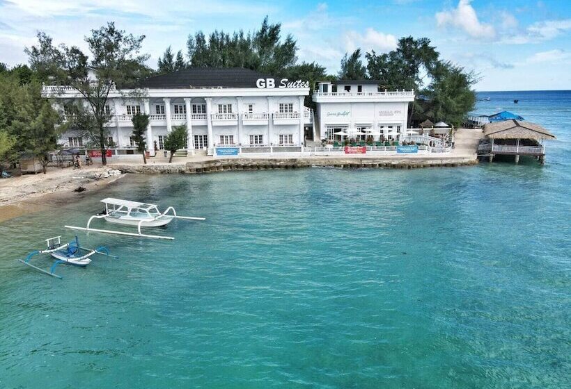 هتل Gili Beachfront Suites