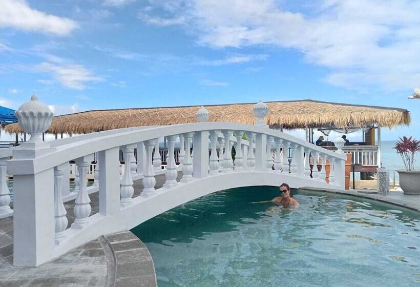 هتل Gili Beachfront Suites
