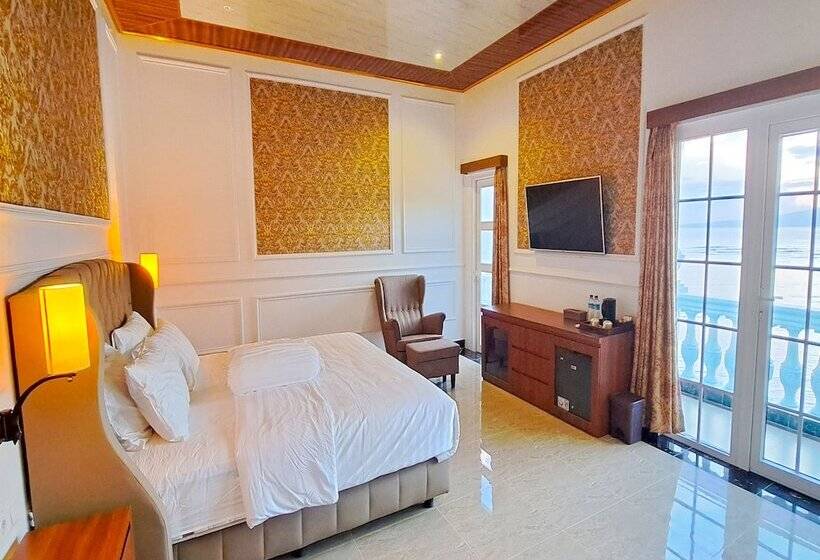 هتل Gili Beachfront Suites
