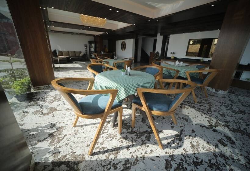 בית מלון כפרי Jiva