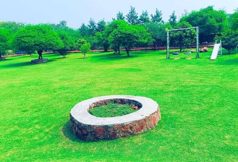 فندق Luxury Private Farmhouse