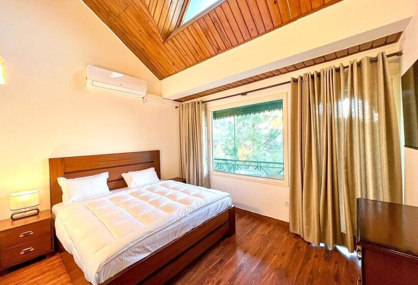 فندق Madnest