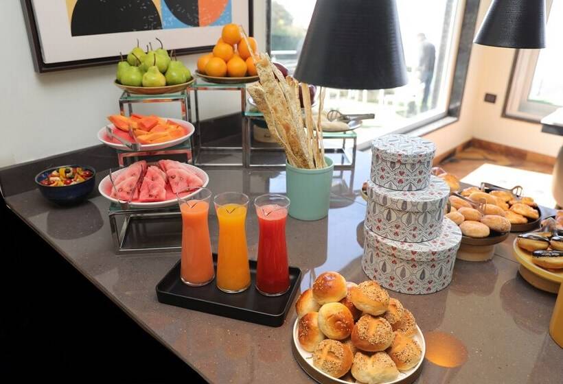 בית מלון כפרי Pagoda Centurion