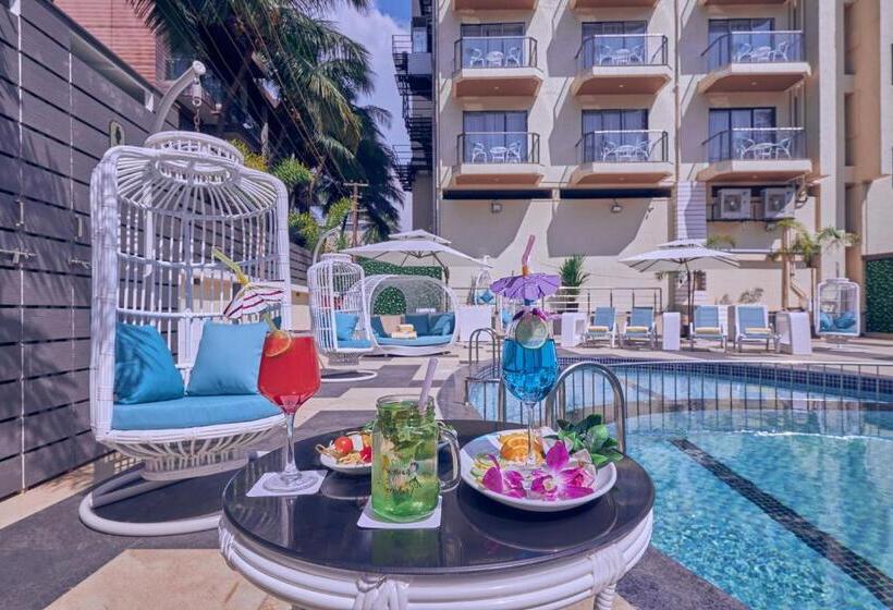 هتل Regenta Central Imperial Candolim Goa
