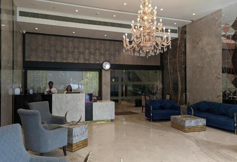 هتل Regenta Central Imperial Candolim Goa