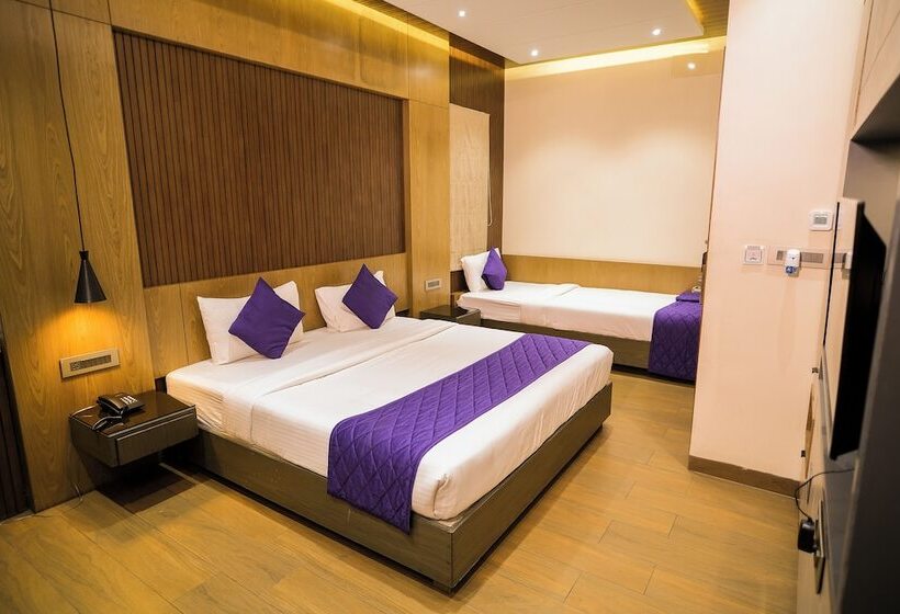 Отель Symphony Inn