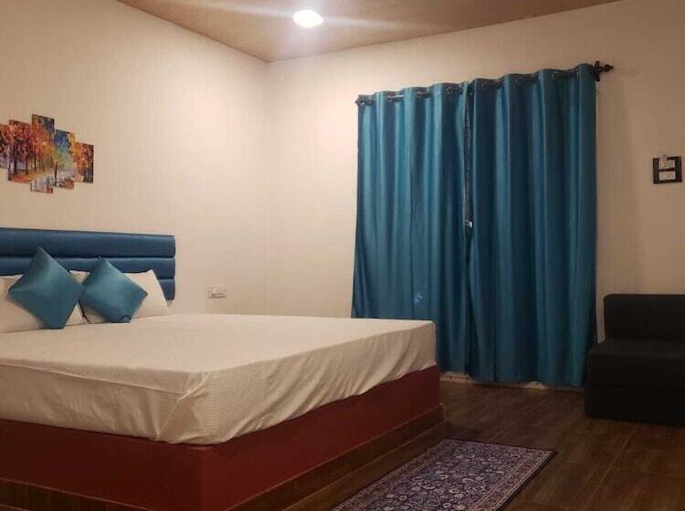 هتل White Truffle Resort