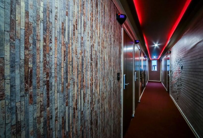 فندق على الطريق Andong Sky