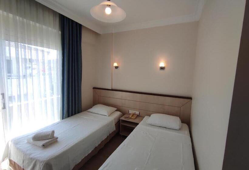 Ayhan Otel