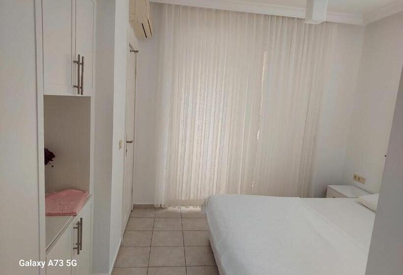 Bed and Breakfast Villa Aryam