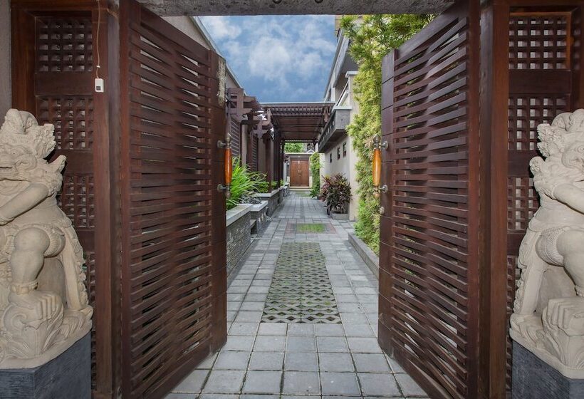 هتل Dreamscape Bali Villas By The Kunci