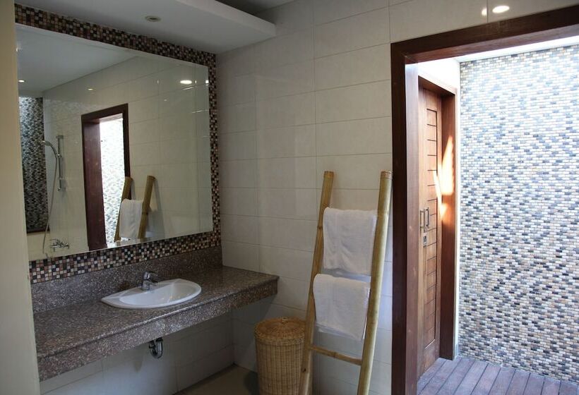هتل Dreamscape Bali Villas By The Kunci