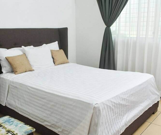 هتل Málaga Managua