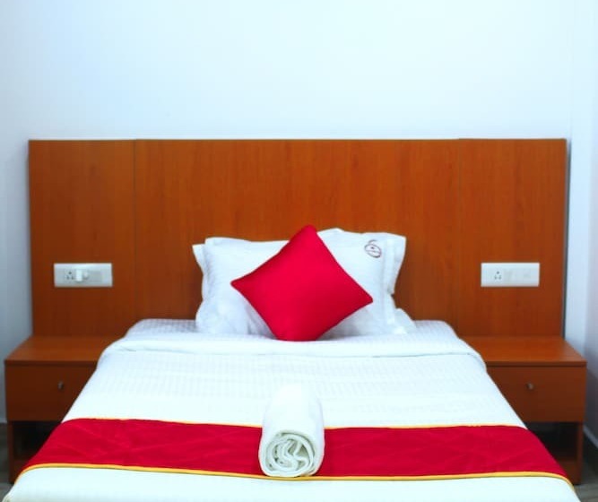 هتل K11 Express   Opp Express Avenue