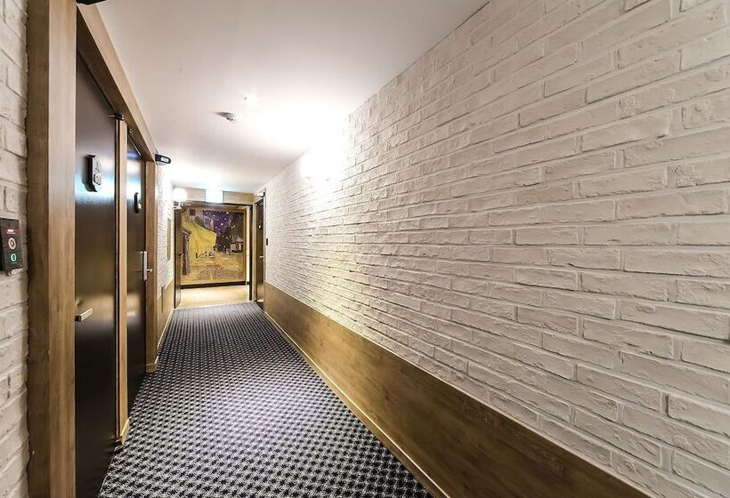 مُتل Gumi Indong Hotel 7 Plus