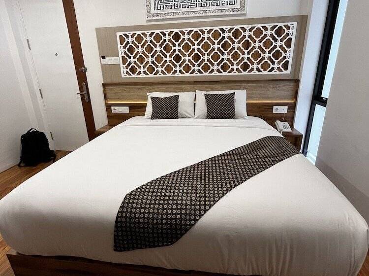 Mulia Hotel Syariah