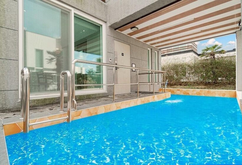 Pension (Hôtel basse catégorie) Jeju Private Aewol