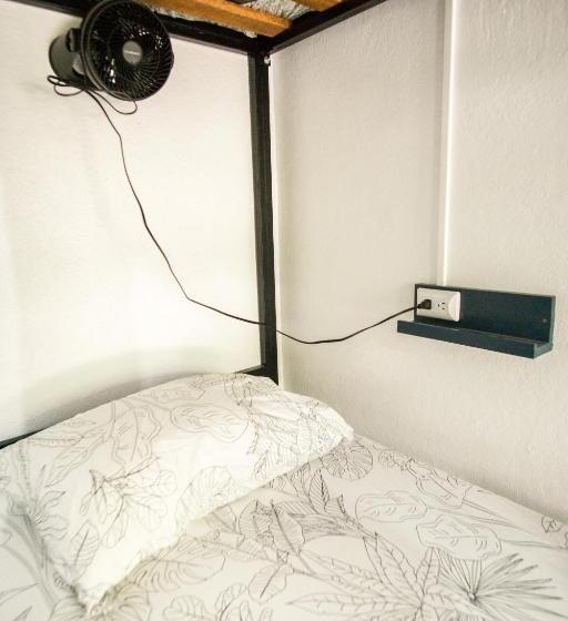 Pura Vibra Hostel