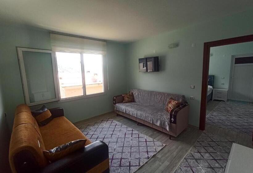 Yeşi̇lalan Otel
