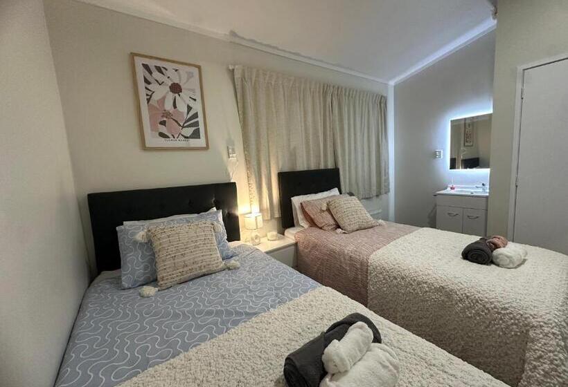 فندق صغير Eden Lodge