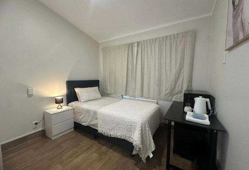 فندق صغير Eden Lodge