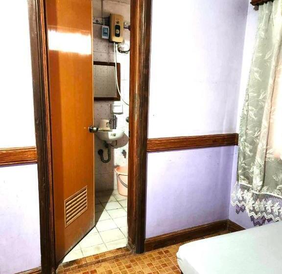 هاستل Family Room In Bato, Camarines Sur