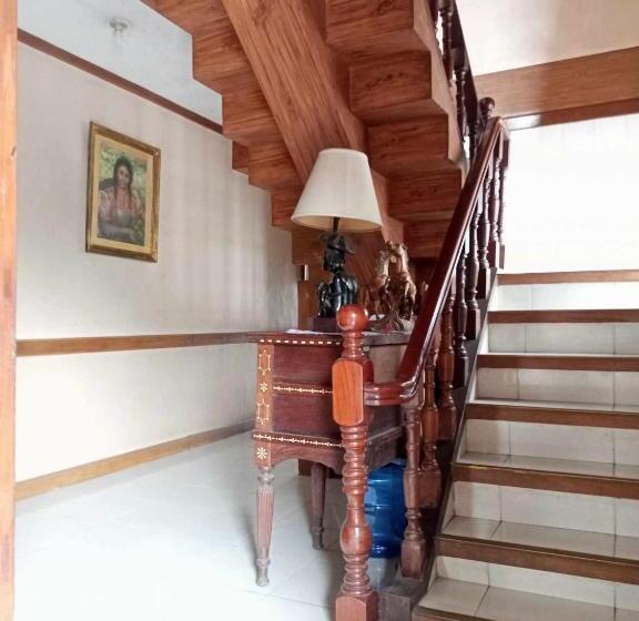 هاستل Small Room In Casa De Piedra Pension House