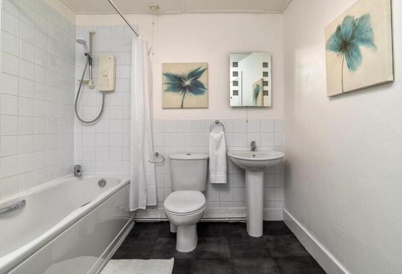 هاستل The Green Inn Rooms