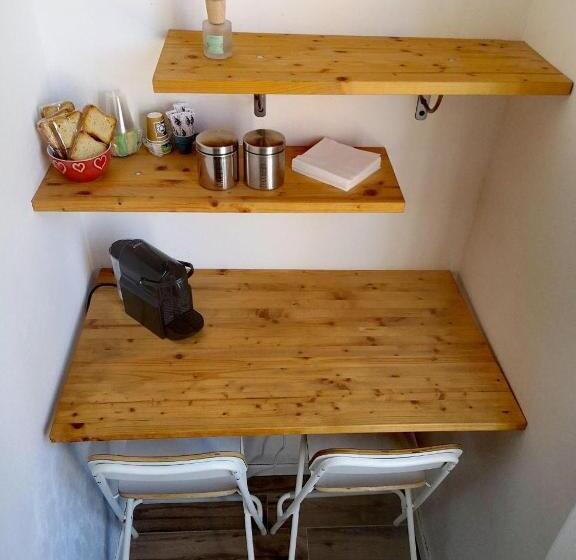 Bed and Breakfast Camera E Bagno Privato A 3 Minuti Dalla Stazione