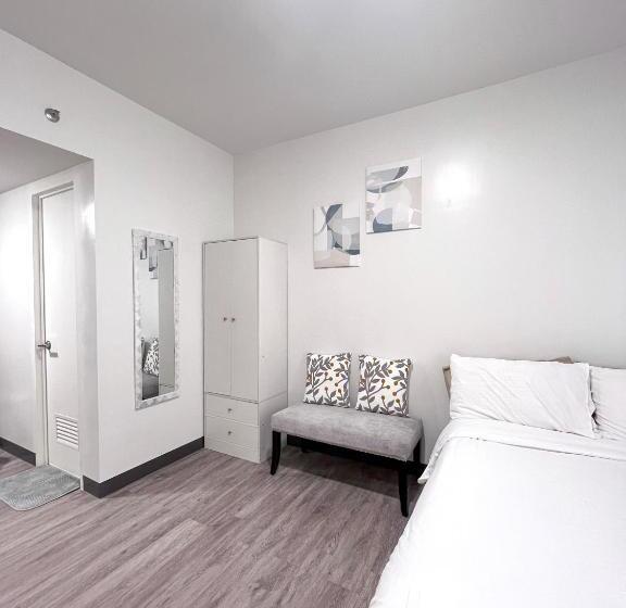 Symfoni Nichols Bossa Tower 2