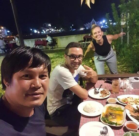 فندق Good View Nan Restaurant &