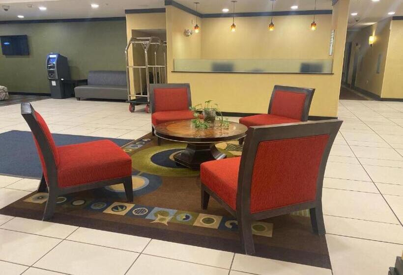 בית מלון כפרי Holiday Inn Express & Suites