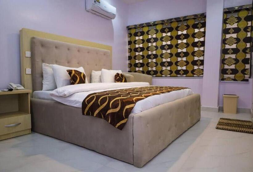 هتل The Paradise Beach Resort And Apartment