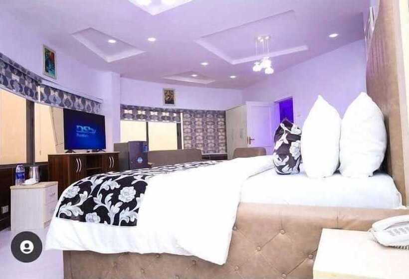 هتل The Paradise Beach Resort And Apartment