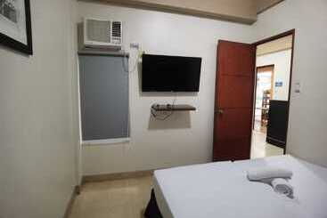 هتل Sunny Day Residences Cainta