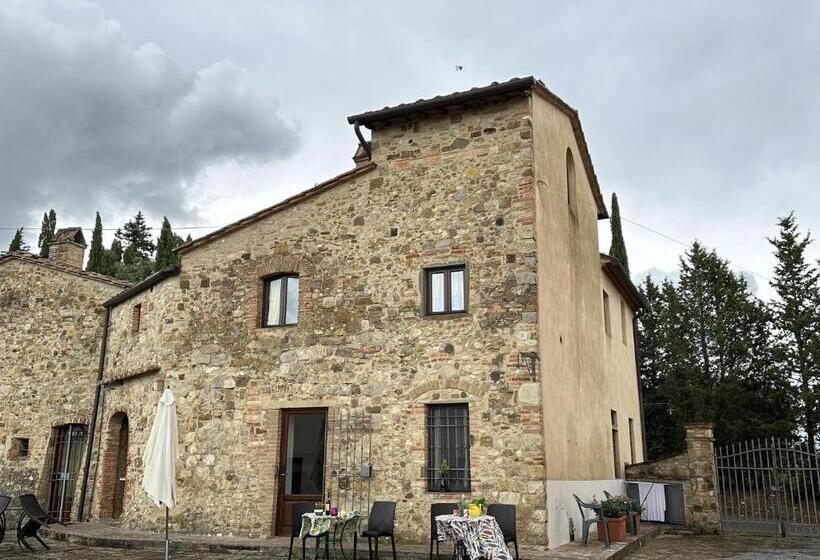 فندق Torraiolo Appartamento Borgo 3