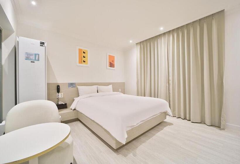 ホテル Yeogiuhtte Gumi Indong 2