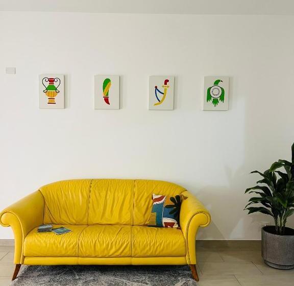 پانسیون A Quattro Di Mazze