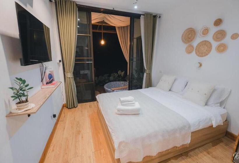 پانسیون Nana Field Cabin 2