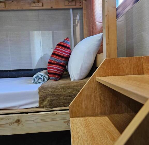 ユースホステル The Gather Inn Room Rentals   Baguio City