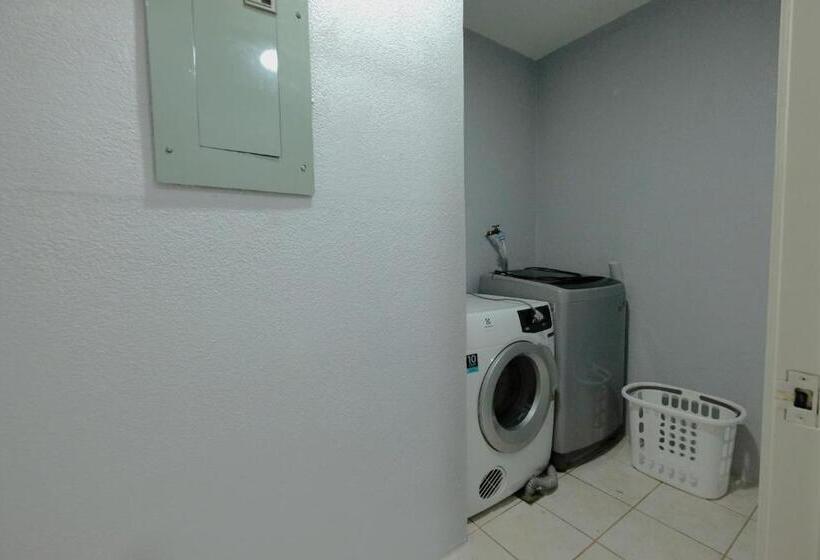 مبيت وإفطار Berthaphil Airbnb