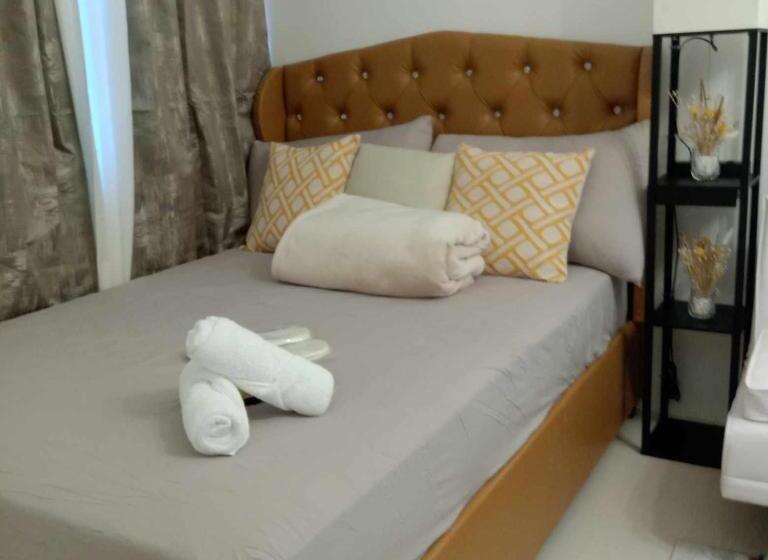 Gk S Condotel