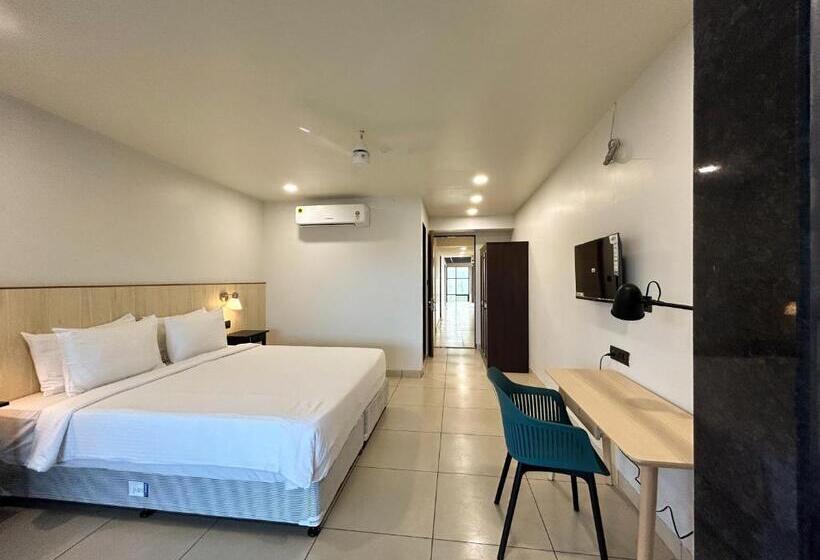 Отель Antarim Express