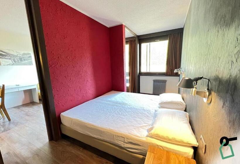 هتل Hotiday Apartment Collection   Campiglio Grostè