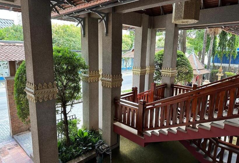בית מלון כפרי Jaya Suites